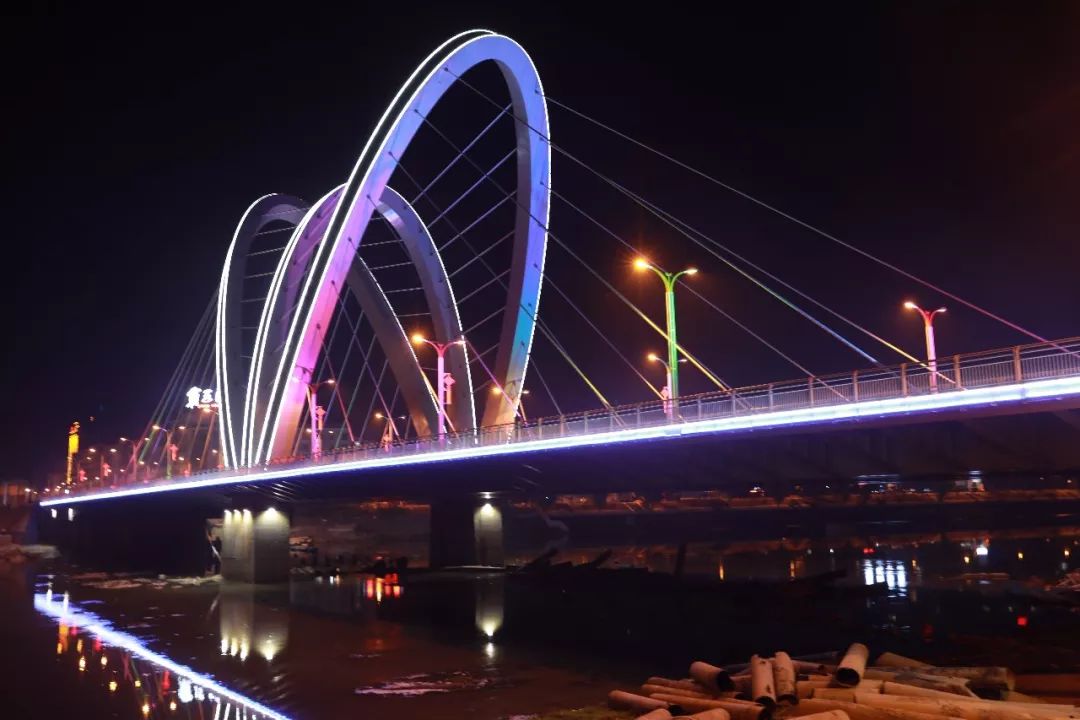 随州颜值最高桥梁——新水一桥昨日试通车!