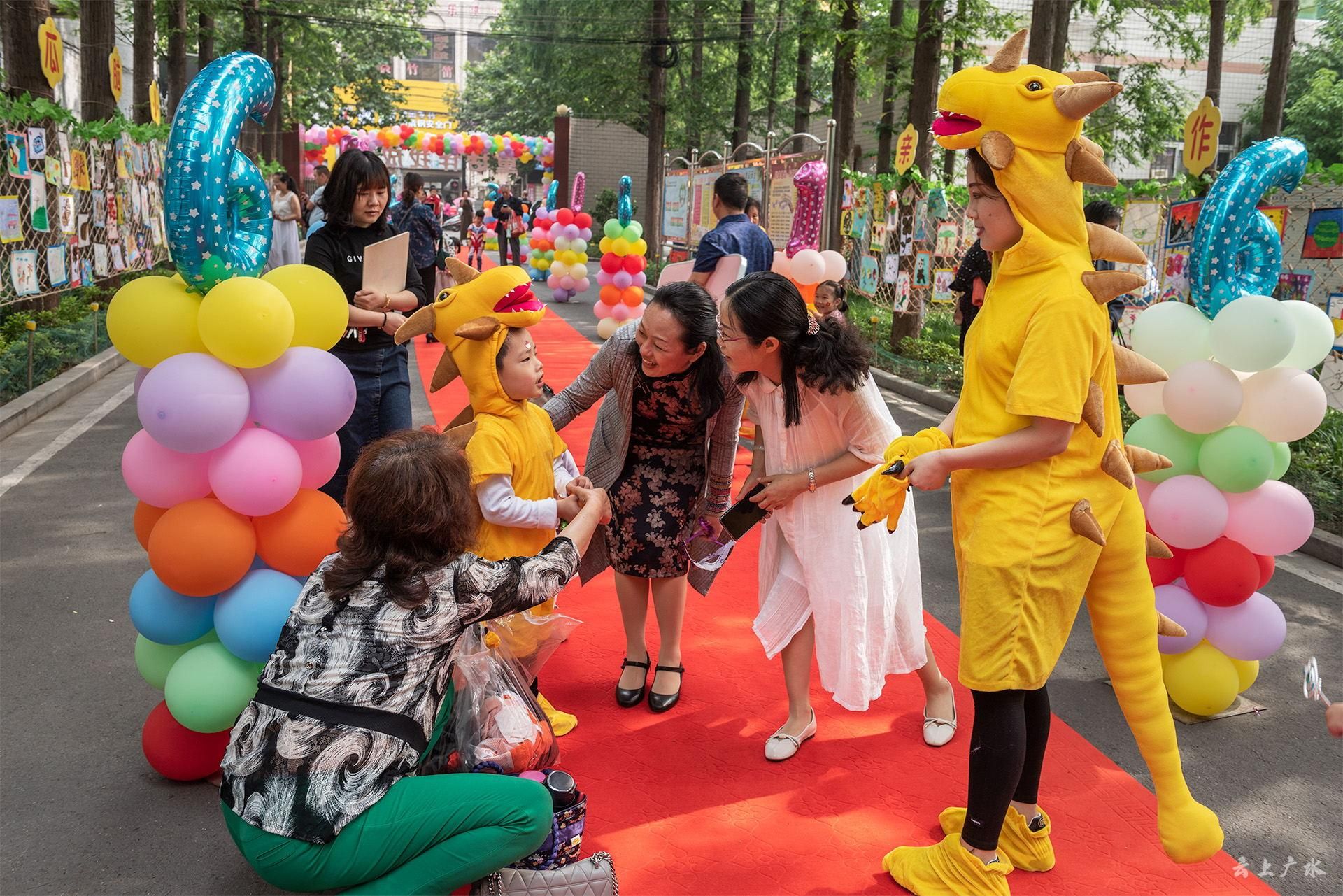 广水市幼儿园举行童话伴我成长大型游园活动庆祝六一儿童节