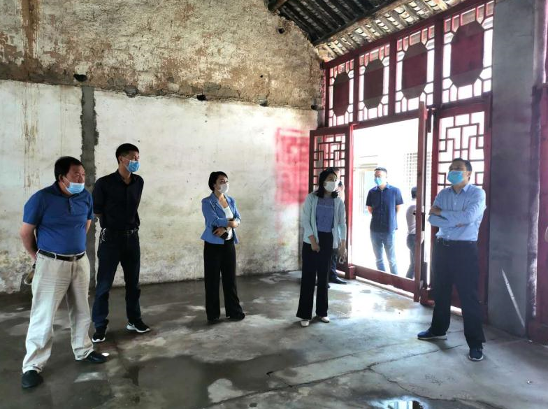 县领导到小林镇祝林店村调研红色文化资源项目