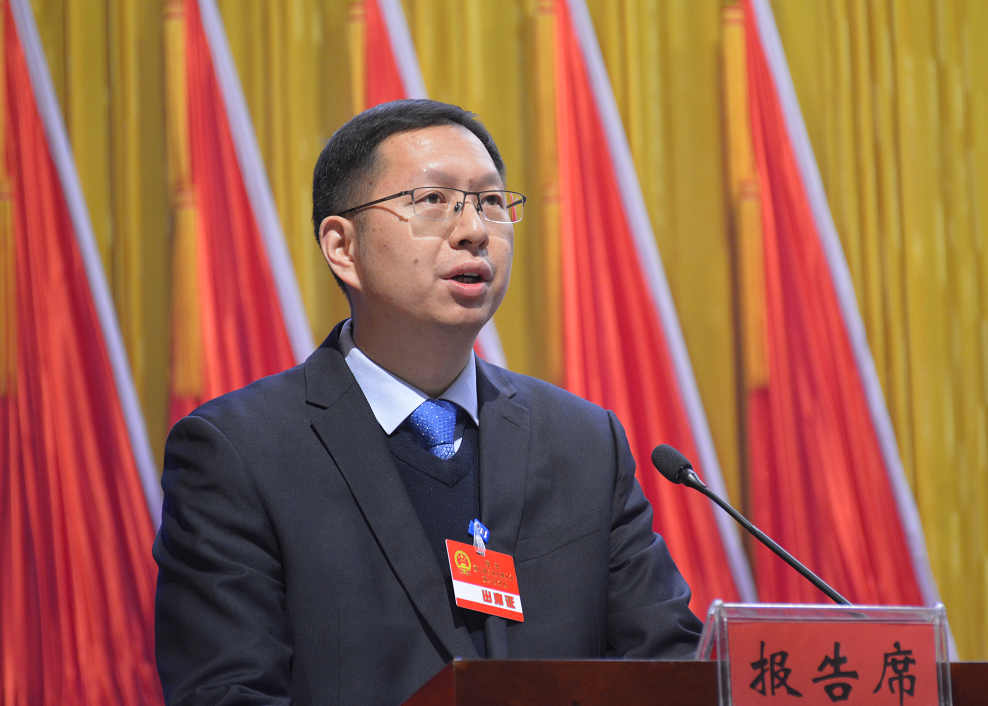 随县三届人大六次会议开幕