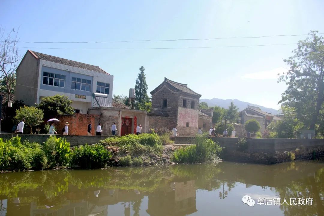 草店镇三道河村开展党史学习教育暨美丽乡村建设观摩活动