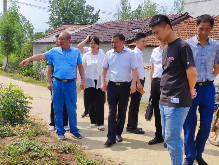 张卫到唐县镇开展下基层察民情解民忧暖民心实践活动_云上随县
