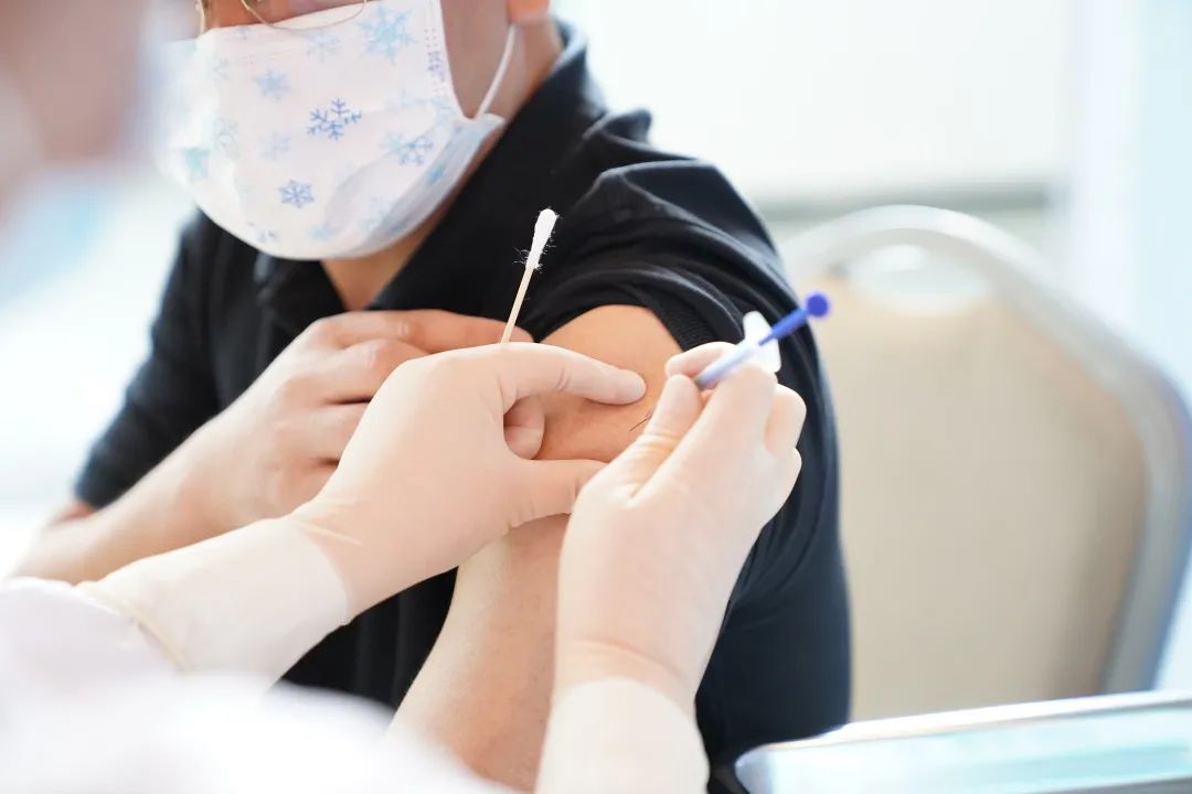 专家解读接种新冠疫苗后仍被感染疫苗到底有没有效