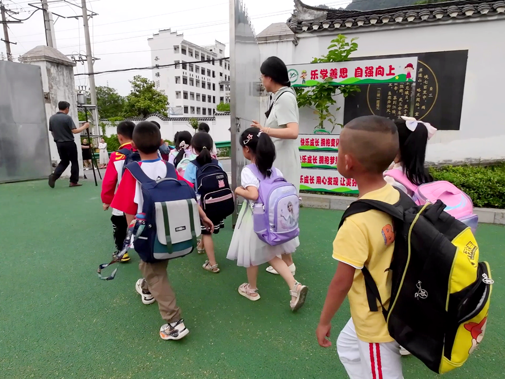 宜昌长江小学图片