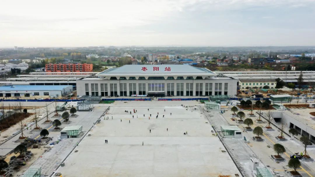 11日起,十堰东始发至深圳北的g1042次列车将在枣阳站停靠办理客运业务