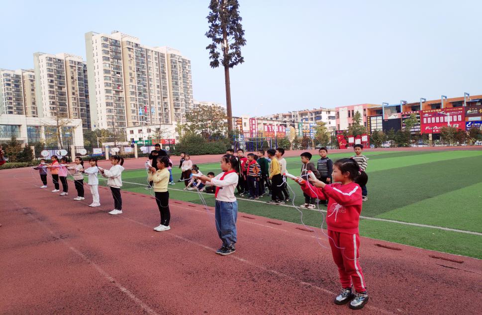 襄州区天润小学2020年秋季运动会圆满举行