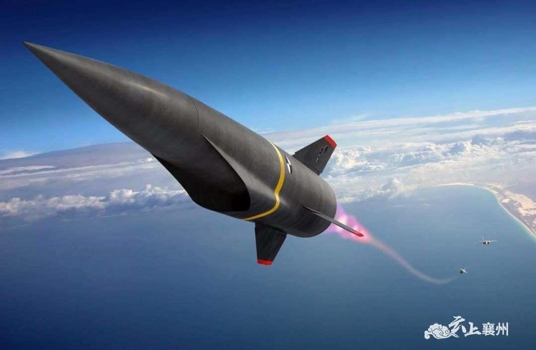 东风17弹道导弹最大飞行约10马赫多项优势加身
