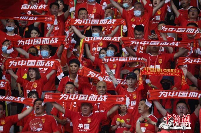 关键胜利世预赛国足两球击败菲律宾