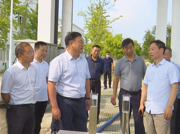 开展《中华人民共和国长江保护法》执法检查,区人大常委会主任张双成