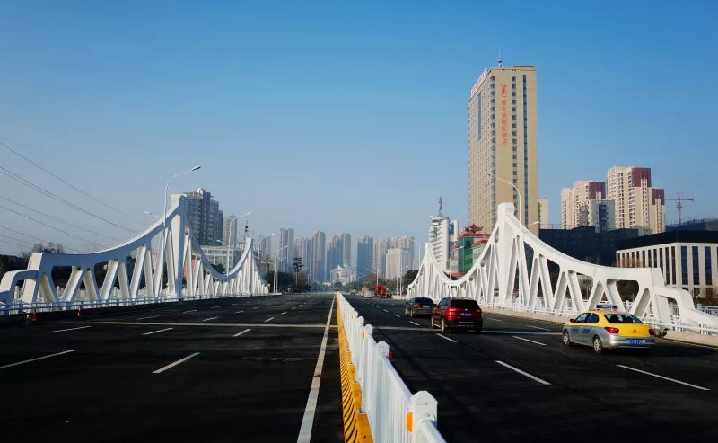 黄州区改革开放40年沧桑看巨变