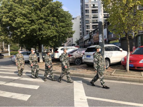 【战疫行动】成立民兵巡逻队进行协防 黄州区再出实招强化社区小区封