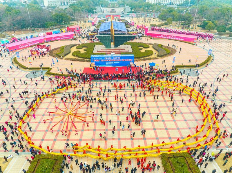 2025 黄石“与春同行”休闲运动消费季，究竟藏着多少惊...