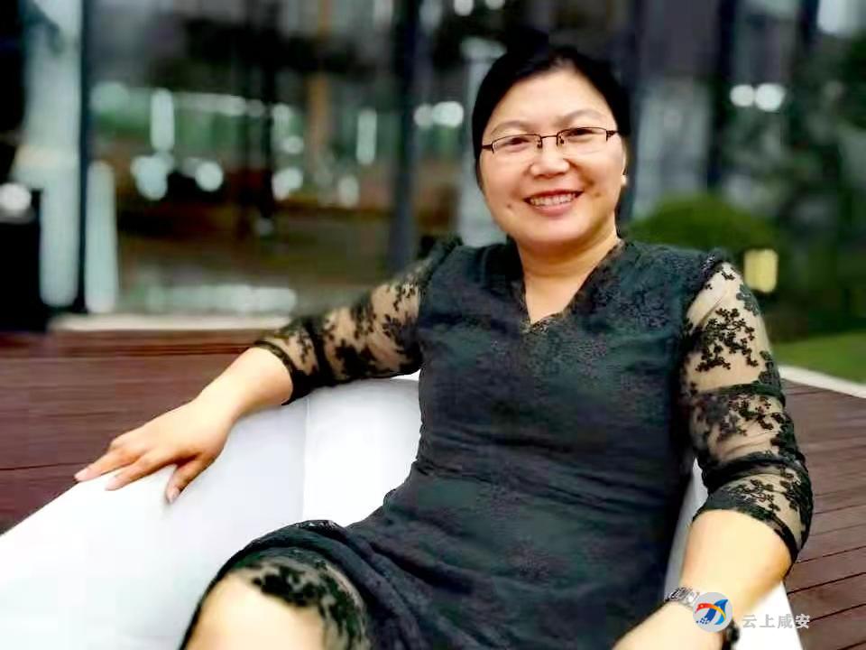 杨映红  湖北澳森木业股份有限公司副总经理李燕珍