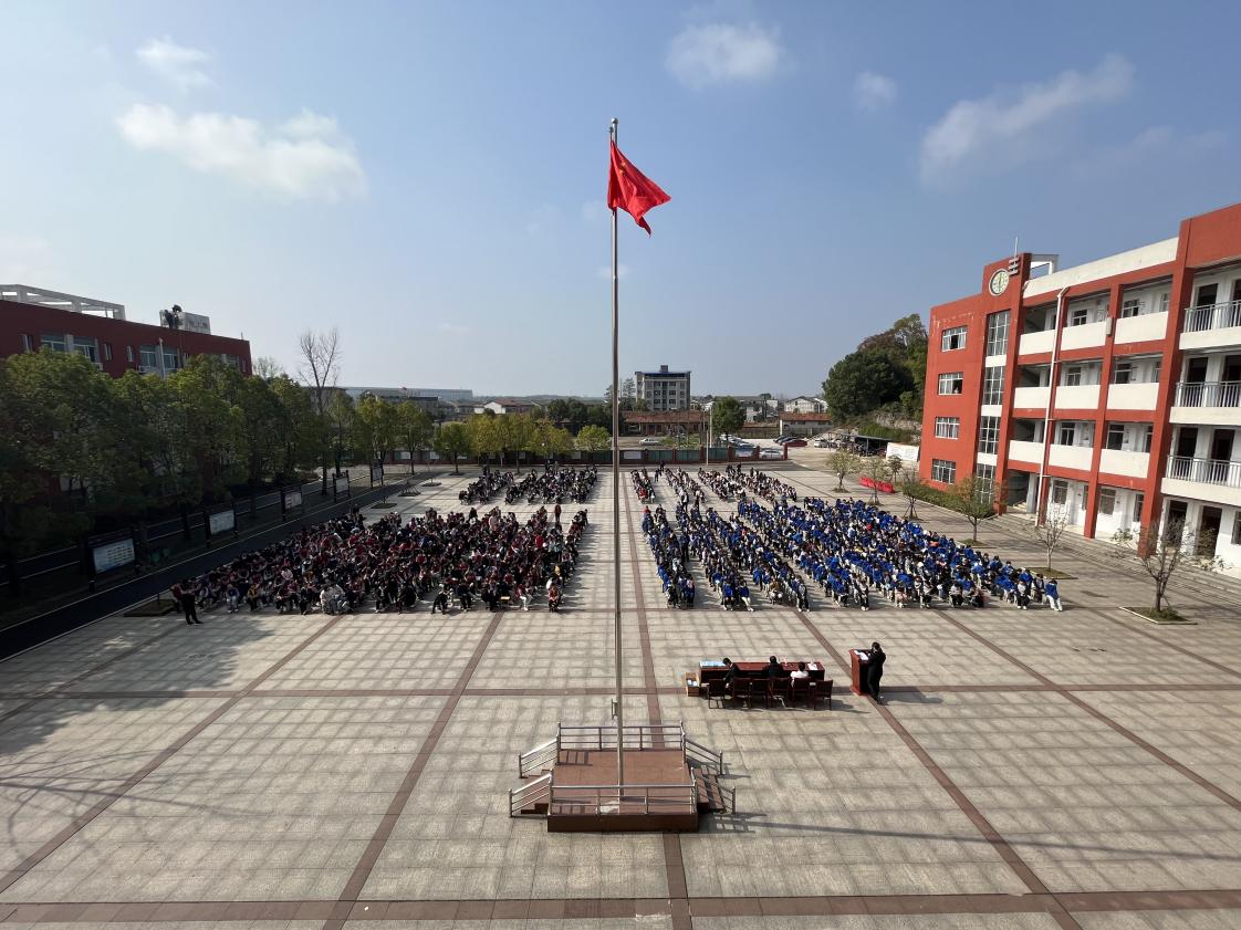 横沟中学:学法守法 法制伴我成长