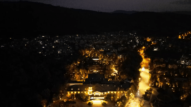 tutieshi_640x360_4s (1).gif