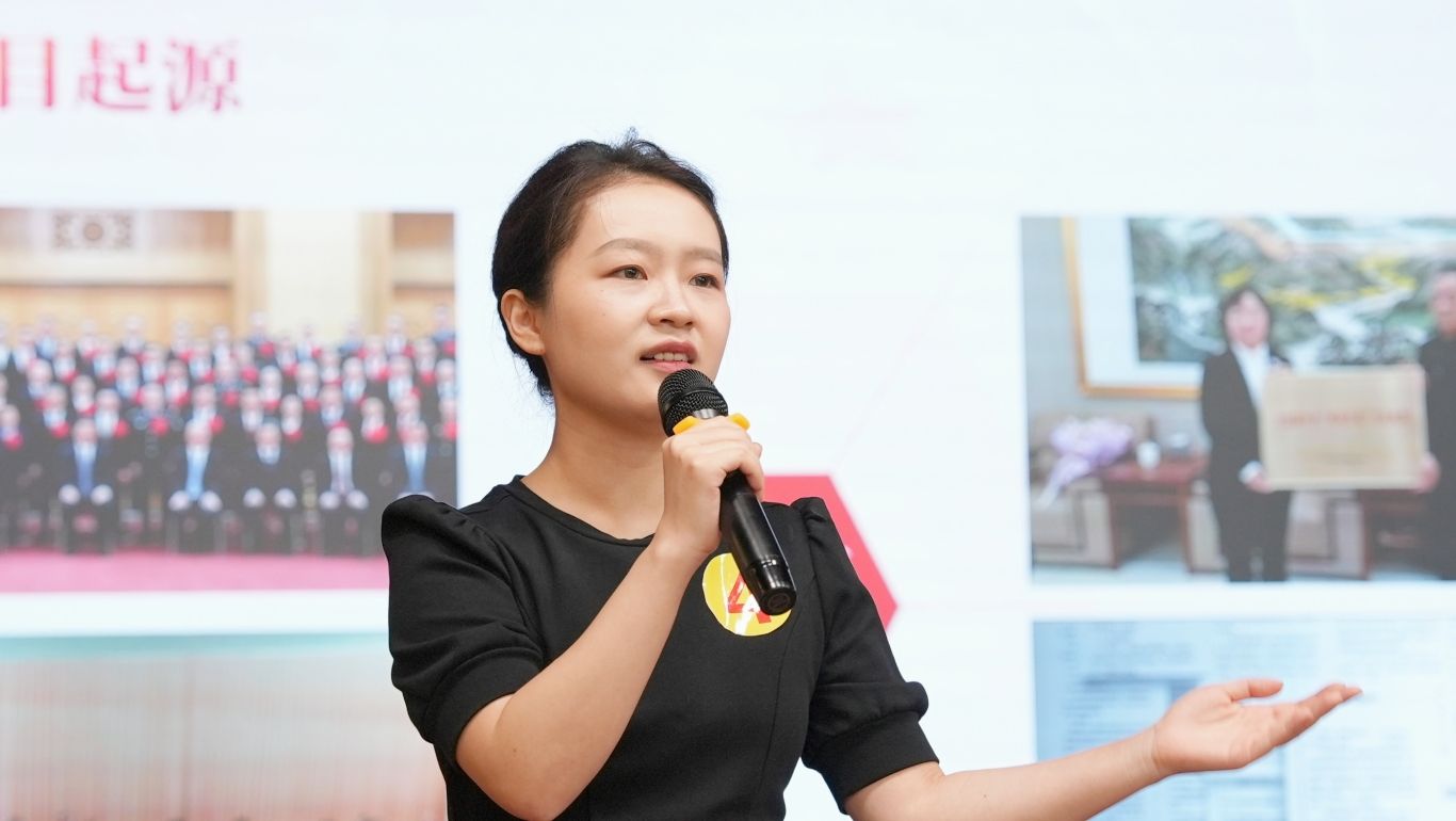 adfc82fd393a9a8d5f225c97d96c4c0.jpg