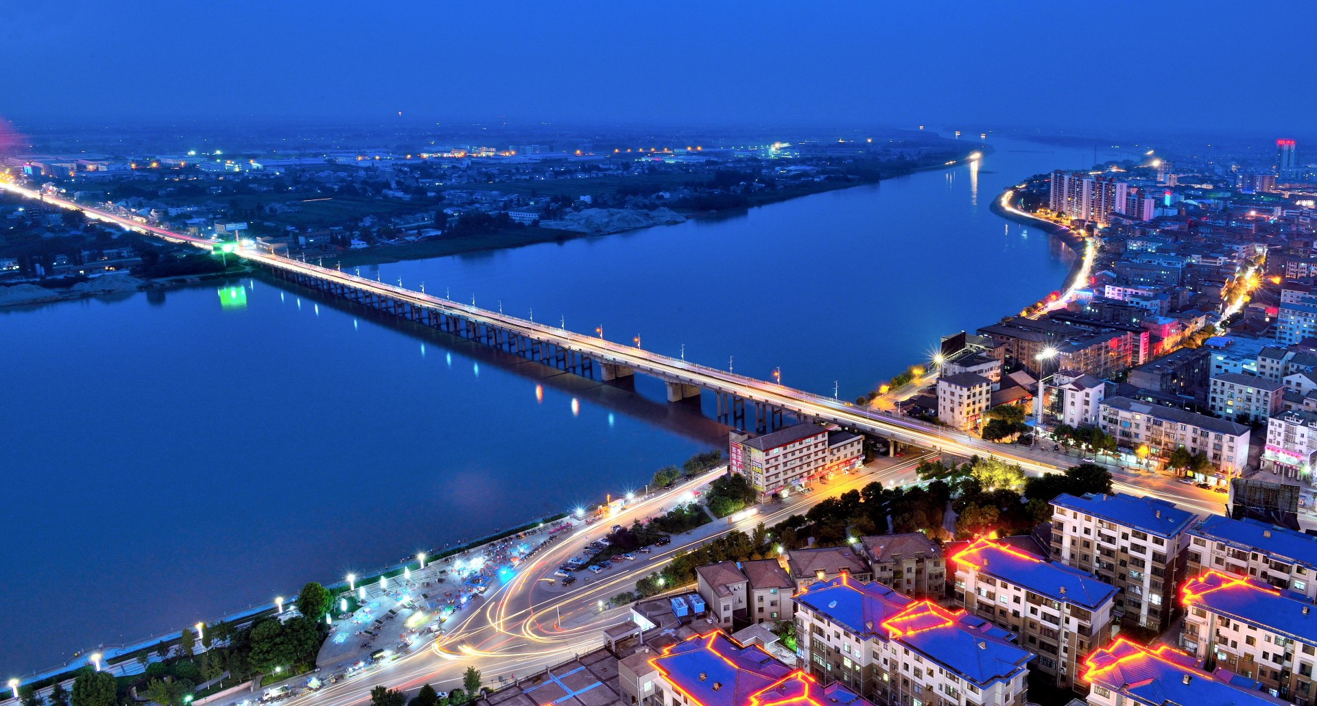 月光下的乐乡美景_云上松滋