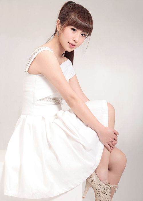 湖北影视主持人霍娜