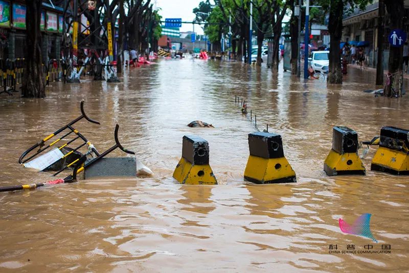 超历史记录3789万人受灾141人死亡为何今年洪涝灾害如此严重应急科普