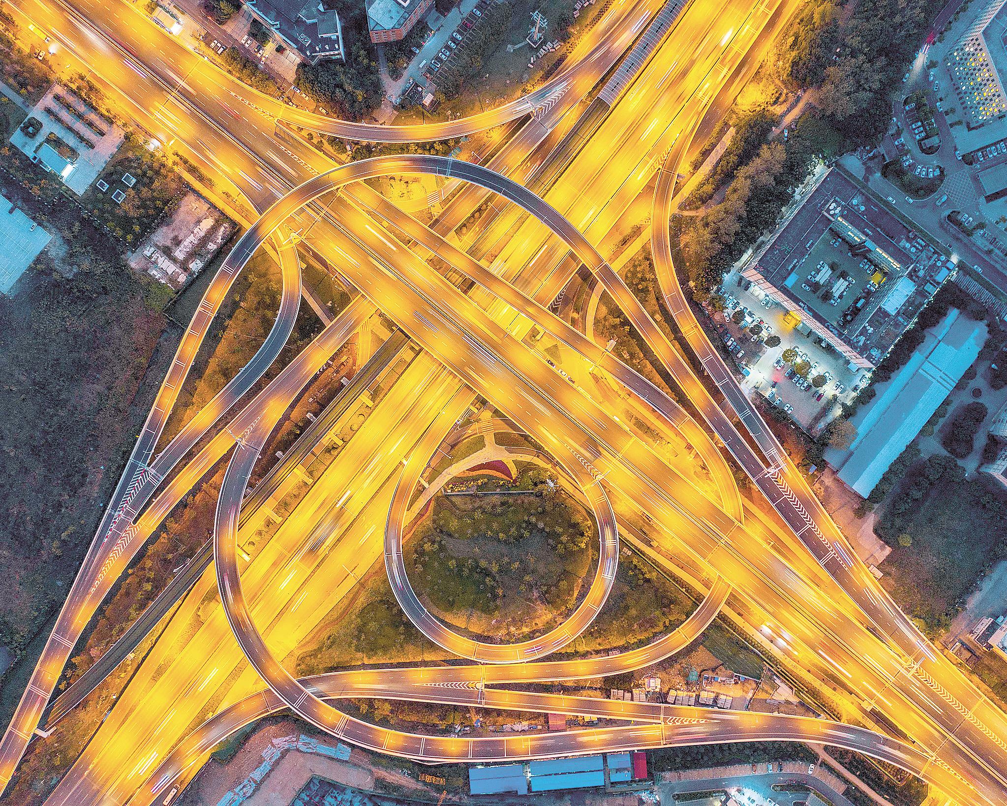 光谷立体交通面貌焕新