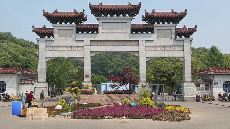 【新闻直通车】旅游不文明行为曝光台 | 五一出游 文明不可丢