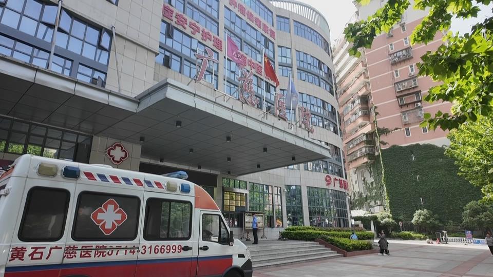 【新聞直通車】小蘭幫忙 | 禁止停車出于安全考慮 新停車區正在推進
