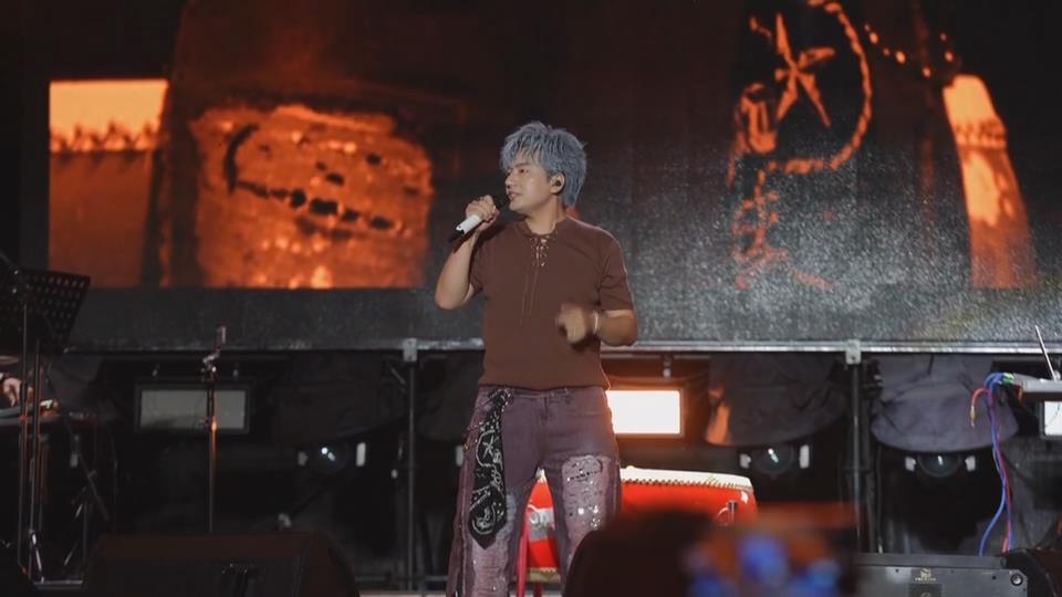 【新聞直通車】星光閃耀 唱響黃石 | 海來(lái)阿木：桃花鱖魚很好吃 黃石人很熱情