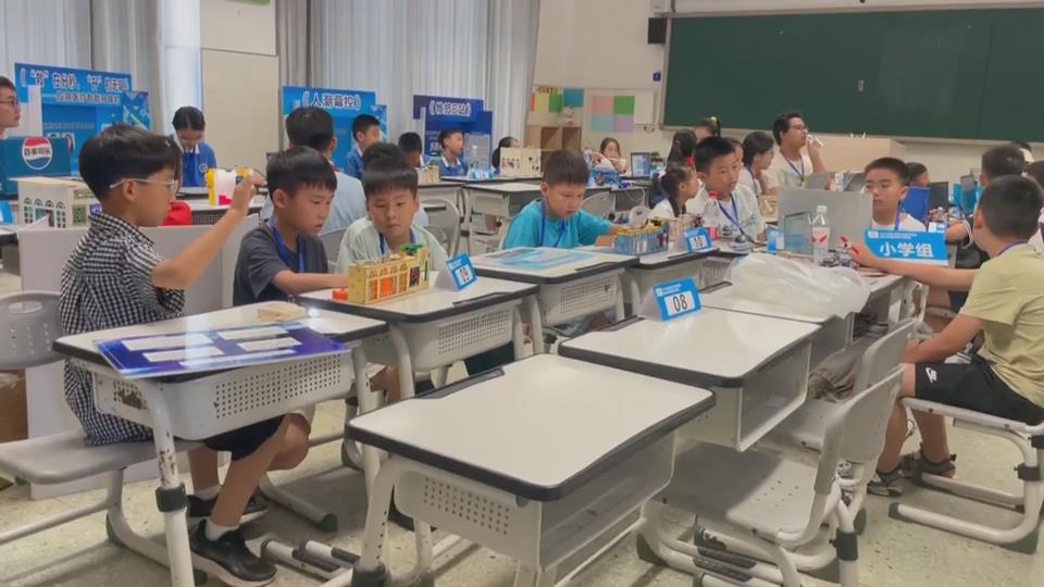 【新聞直通車】關(guān)愛保護(hù)未成年人健康成長 | 數(shù)字創(chuàng)意展風(fēng)采 五千“小創(chuàng)客”黃石競技