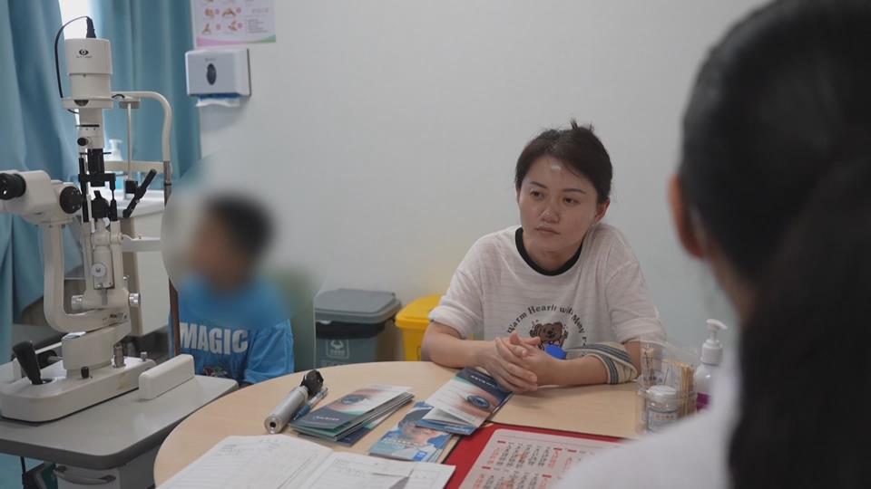 【新闻直通车】家门口看眼科大咖！ 市妇幼保健院眼视光中心开诊了
