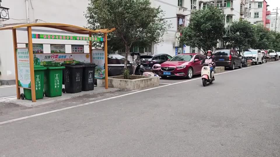 【新闻直通车】说说“十四五”这五年 | 小巷刷黑了 老百姓都说好