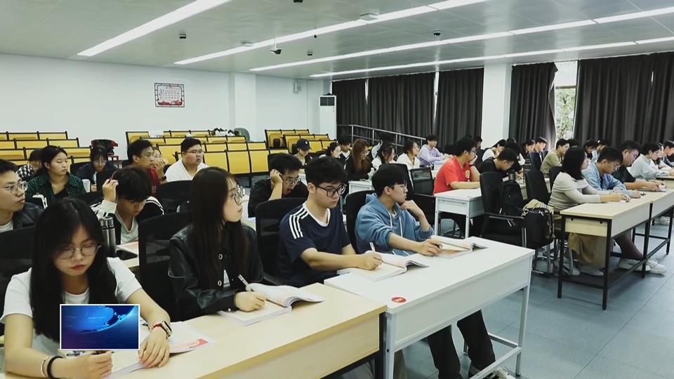 我为祖国送祝福 | 湖北理工学院师生：愿为中华之崛起而努力奋斗