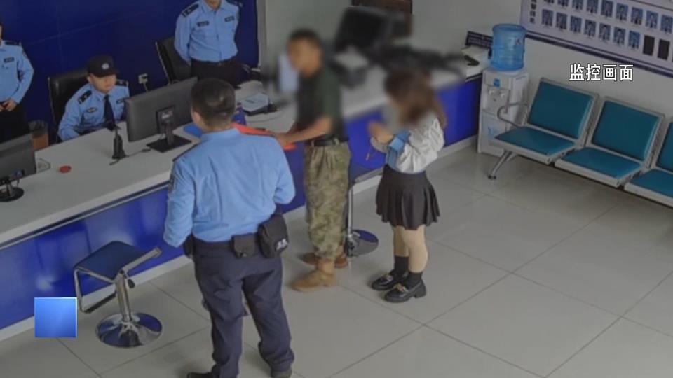 【新闻直通车】两万元金项链丢了！民警监控追踪 热心人主动归还