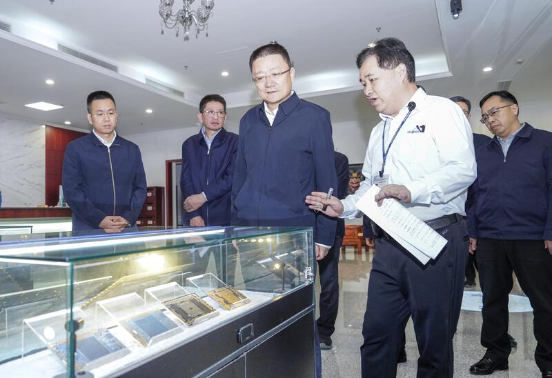 强化科技创新 优化服务保障 全力推动光电子信息产业高质量发展