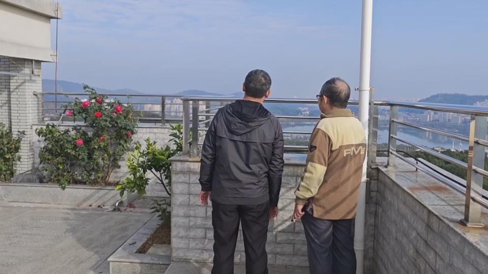 【新闻直通车】说说“十四五”这五年 | 青龙山公园：离家很近 看得很舒心