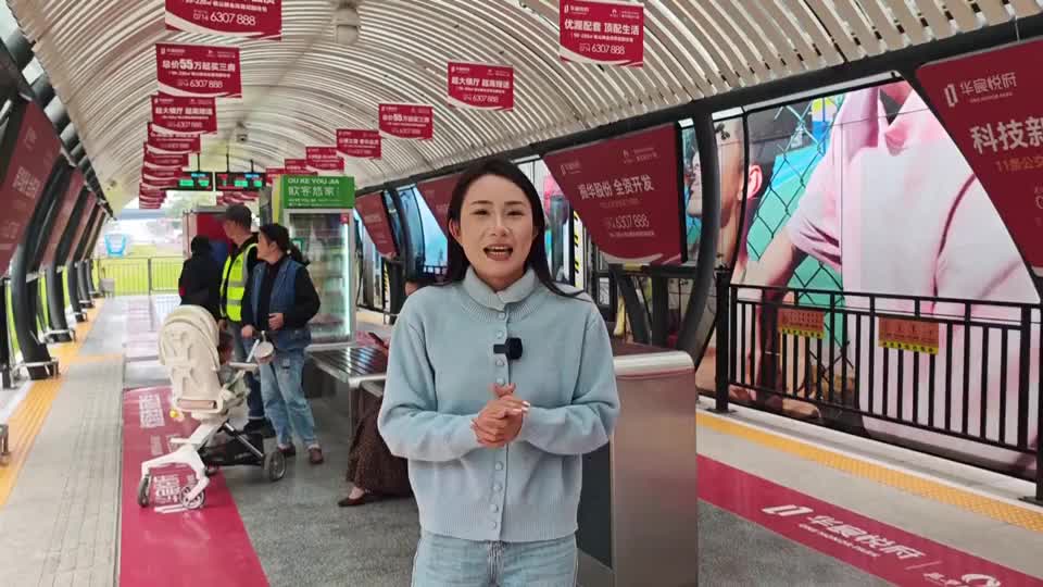 【新闻直通车】说说“十四五”这五年 | 坐有轨电车 看“稳稳”的风景