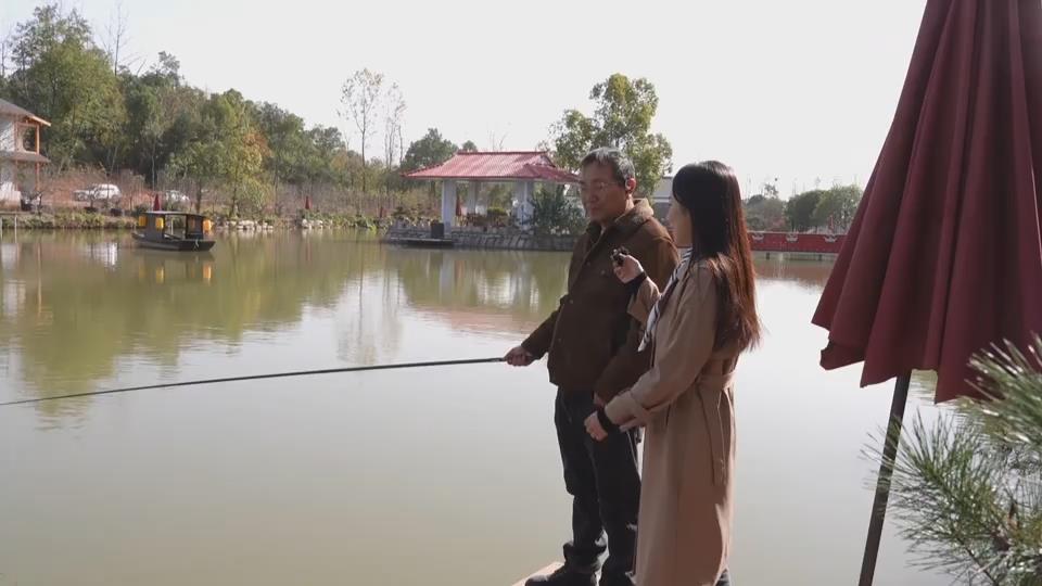 【新闻直通车】爱上这一口湖鲜·桃花鳜鱼 | “鳜”鲜山野 “渔”乐露营