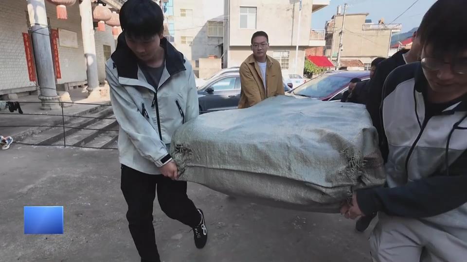 【新闻直通车】我为群众办实事 | 小小医疗床圆了“安睡”梦