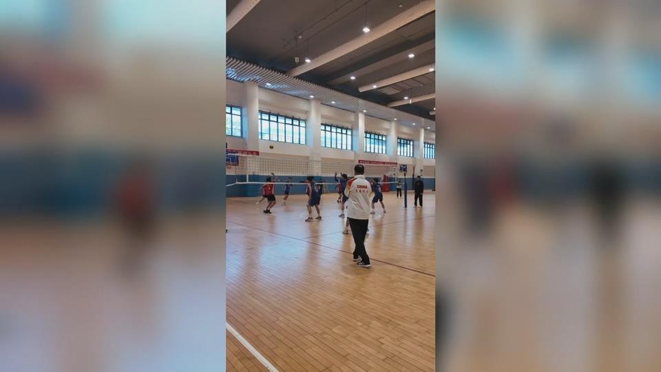 【新闻直通车】全民健身 | 青春“排”面拉满！省青少年排球冠军赛开赛