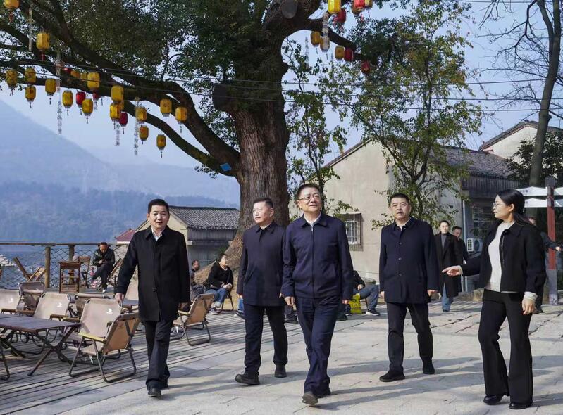 抓牢安全生产工作 筑牢森林防火屏障