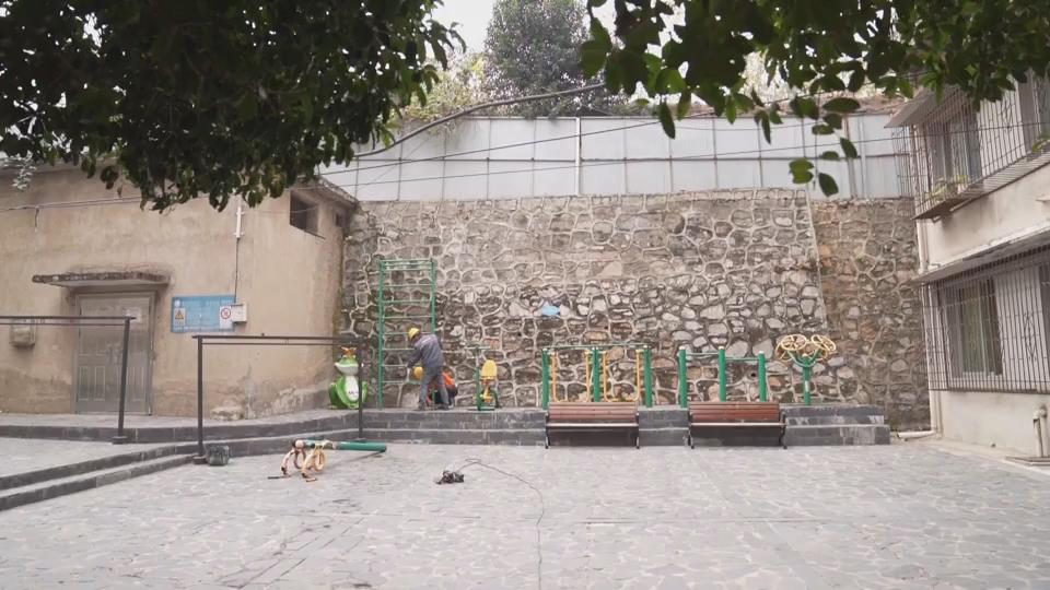 【新闻直通车】健身器材焕新！ 300多件“退役” 335件“上岗”