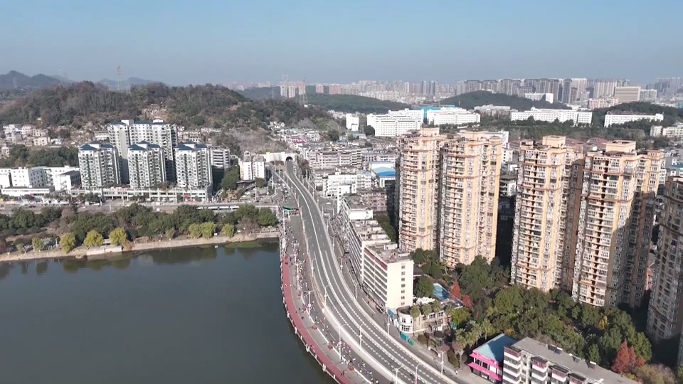 【新闻直通车】2025黄石半程马拉松 | 跑完“黄马” 爱上黄石