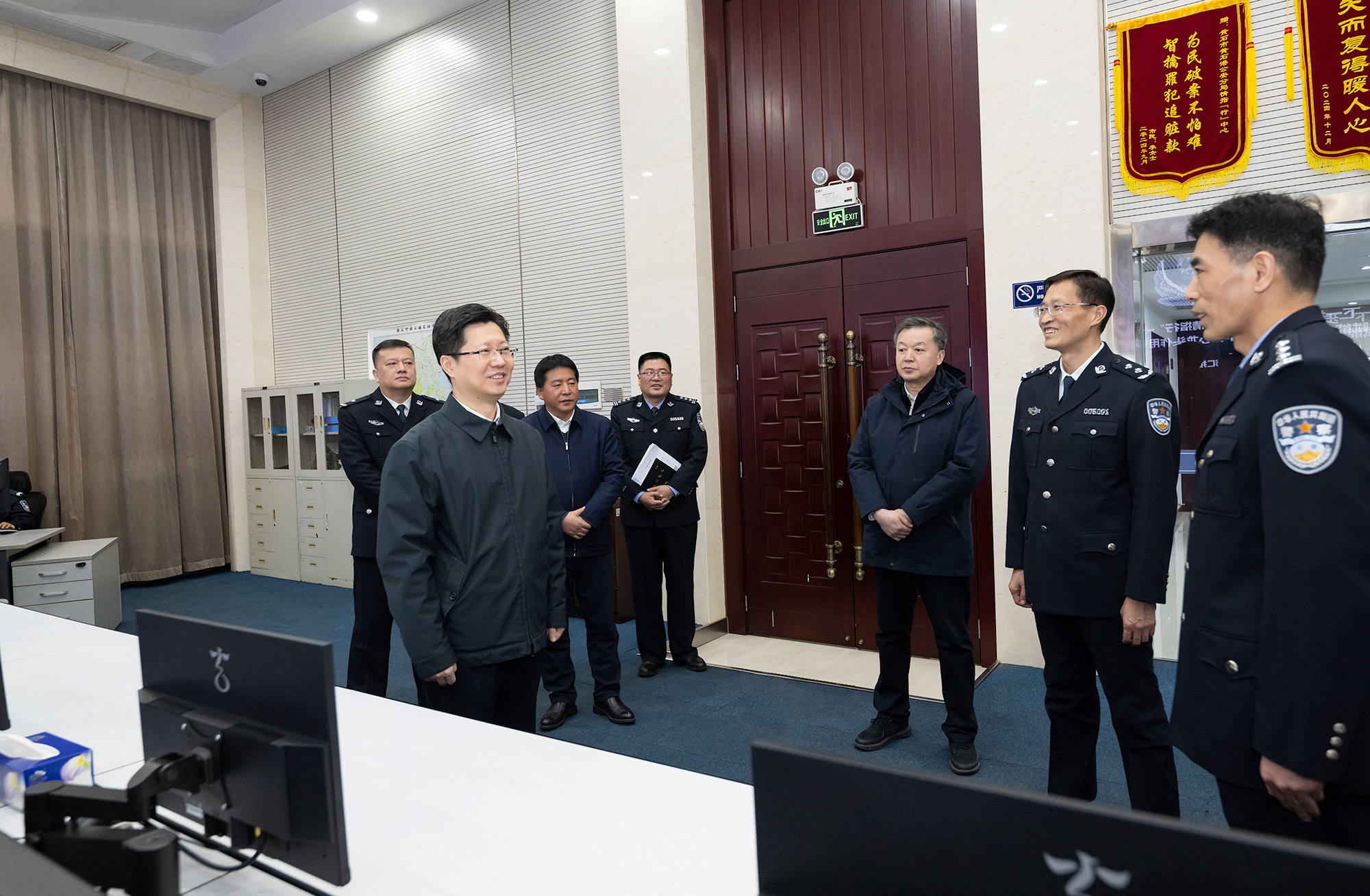 郄英才调研公安工作