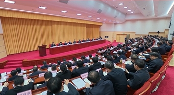 郄英才在全省加快建成中部地区崛起的重要战略支点推进大会上作发言  担当作为 奋进突破 以实干实绩实效服务全省支点建设