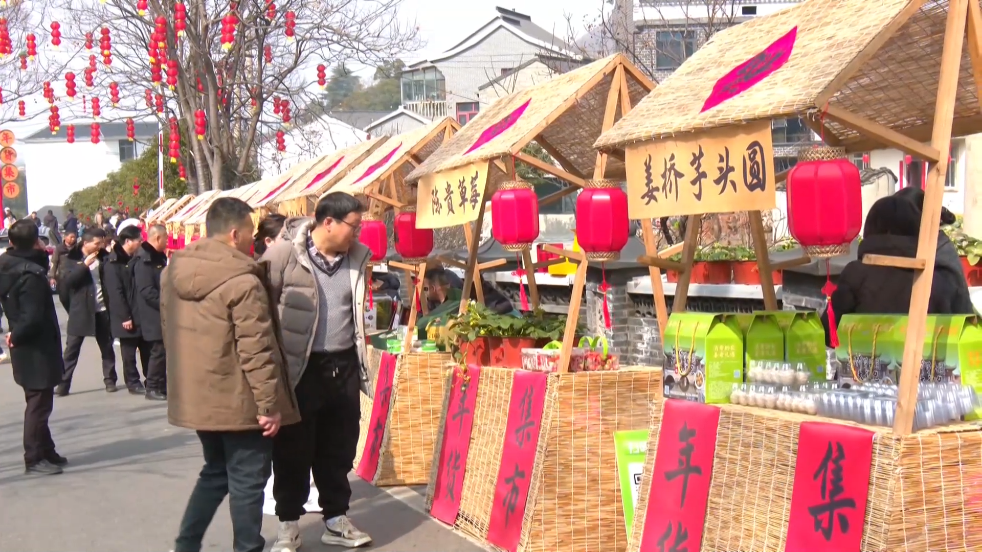 【新闻直通车】上冯村：自己的村晚自己办