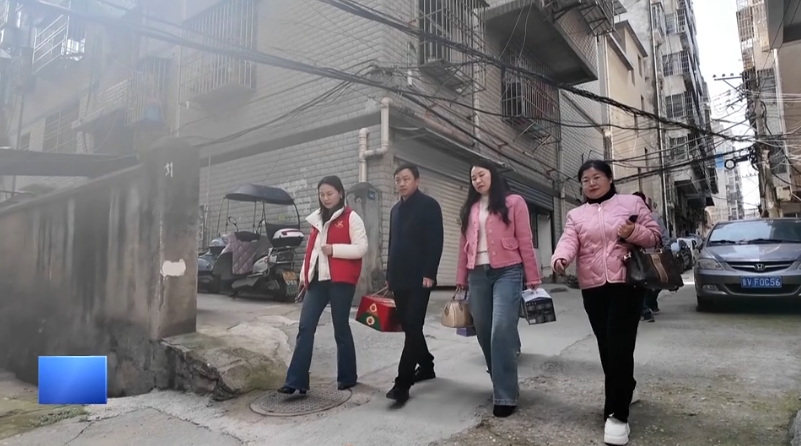 【新闻直通车】新春走基层 | 小杭同学，我们来看你了