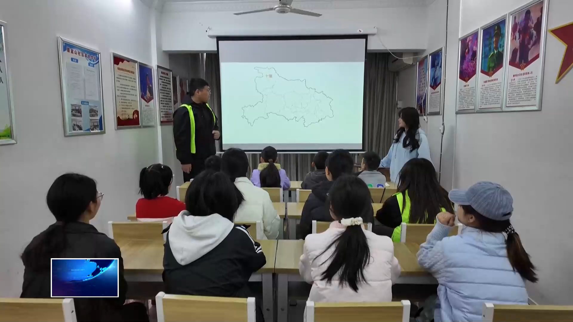 直通县市区·第一时间 | 覆盆山社区：“新蜂娃”学堂精准服务新就业群体