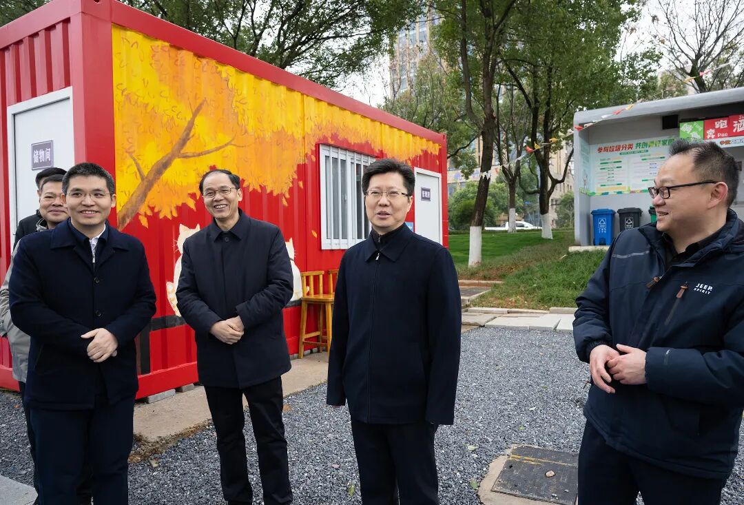 郄英才调研城市更新和治理工作