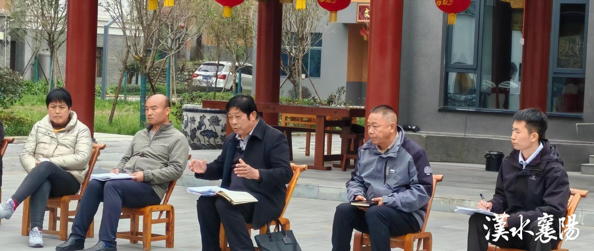 ▲全国人大代表、谷城县五山镇堰河村党委书记闵洪艳基层一线宣讲等活动深受群众喜爱（资料图）