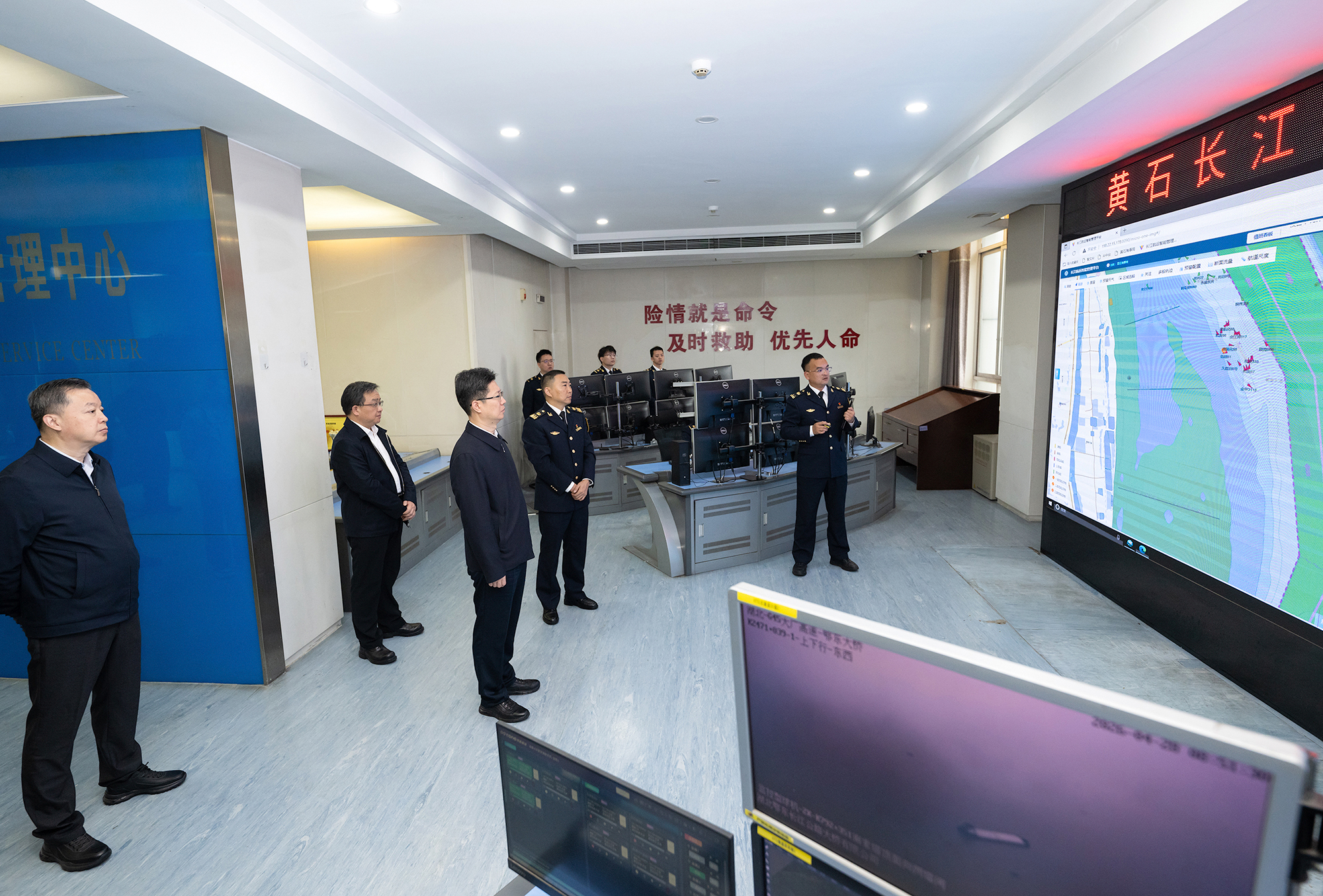 郄英才检查安全生产、平安稳定工作