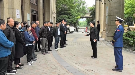 【新闻直通车】心比火热·火患追踪 | 实名登记+智能阻入！杜绝电动车“上楼入户”